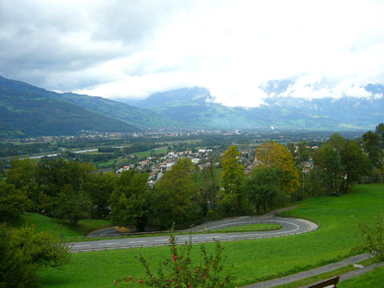 Географическое положение Лихтенштейна